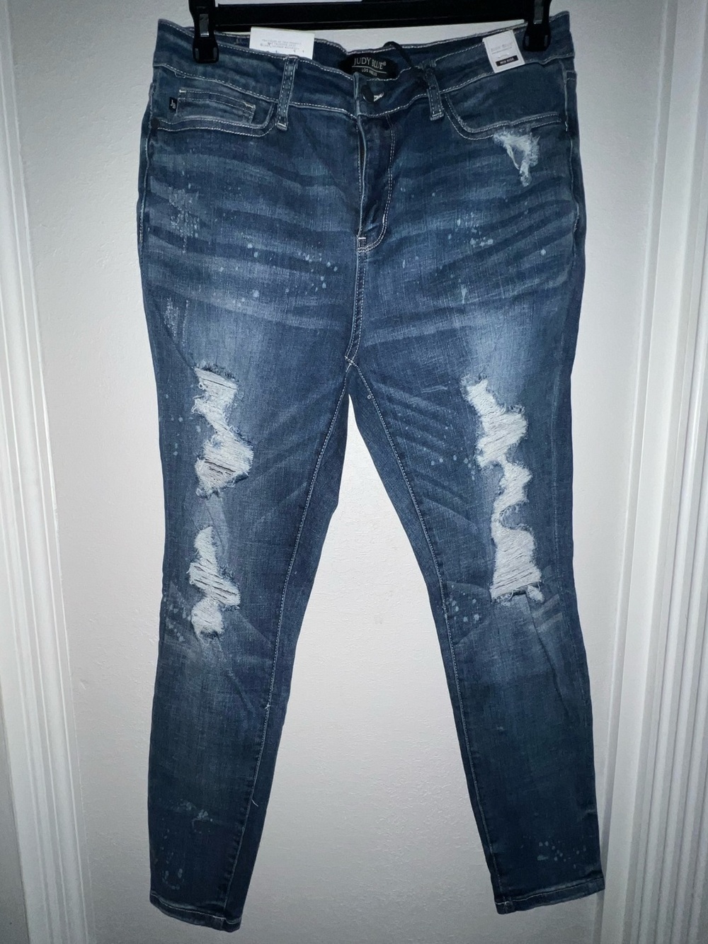 Judy Blue Women's Distressed Skinny Jeans - Blue Wash